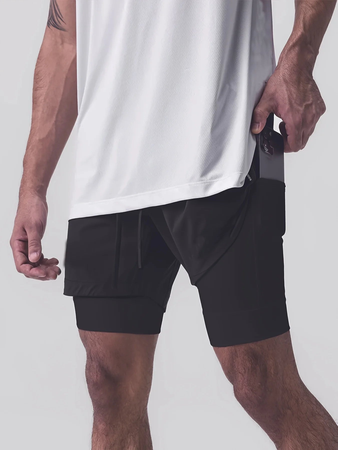Men’s Double-Layer Sports Shorts