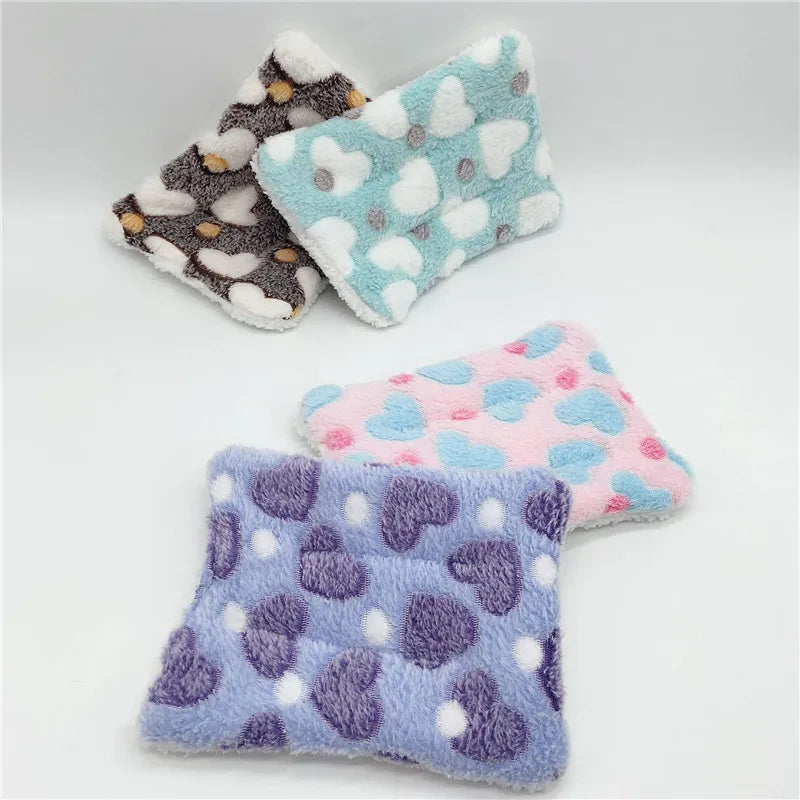 Small Animal Guinea Pig Hamster Bed House Winter Warm Squirrel Hedgehog rabbit Chinchilla Bed mat House Nest Hamster Accessories