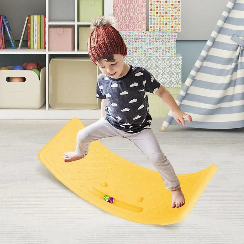 Kids’ Twisting Balance Board