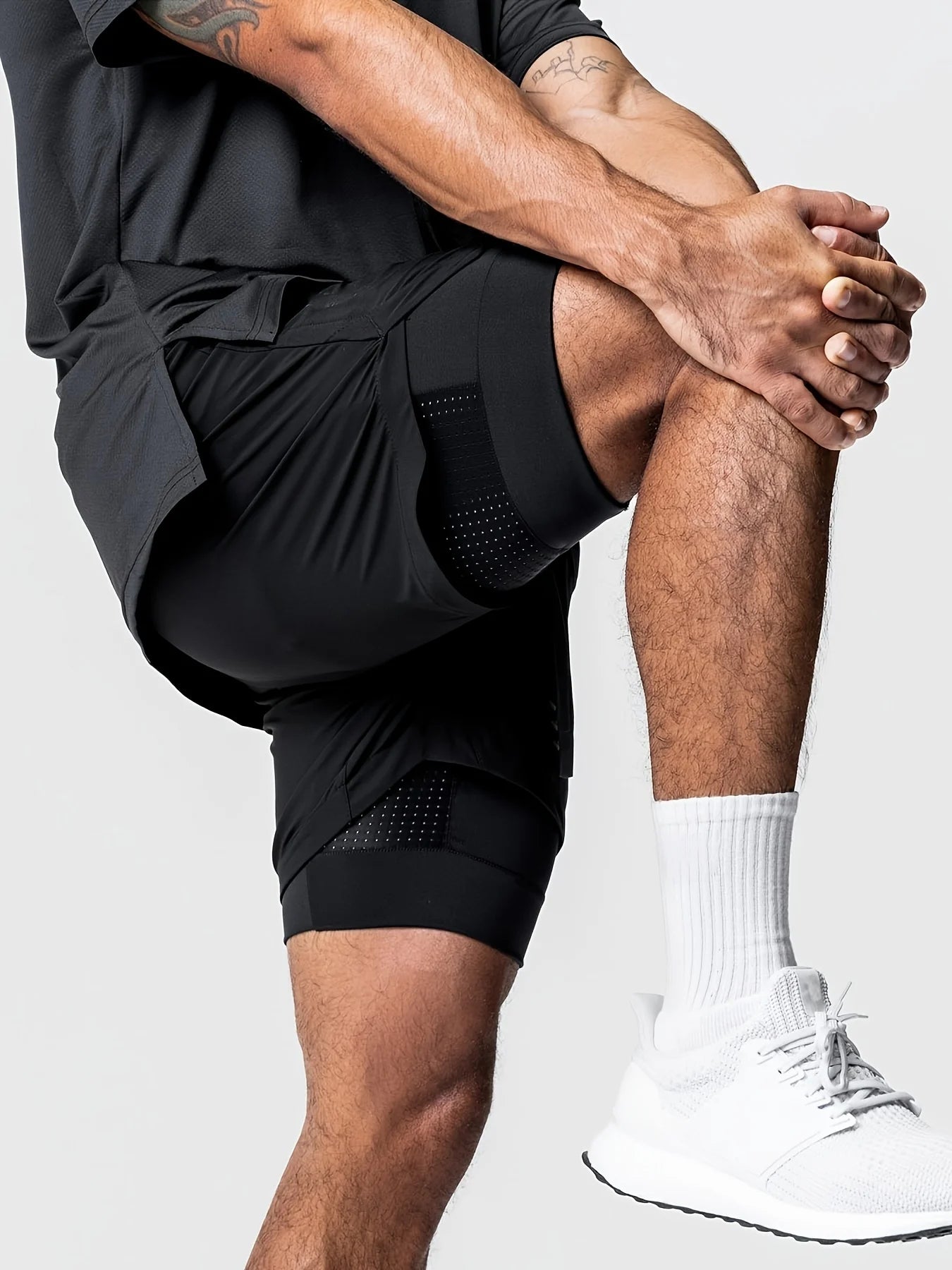 Men’s Double-Layer Sports Shorts
