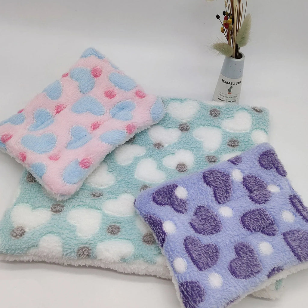 Small Animal Guinea Pig Hamster Bed House Winter Warm Squirrel Hedgehog rabbit Chinchilla Bed mat House Nest Hamster Accessories