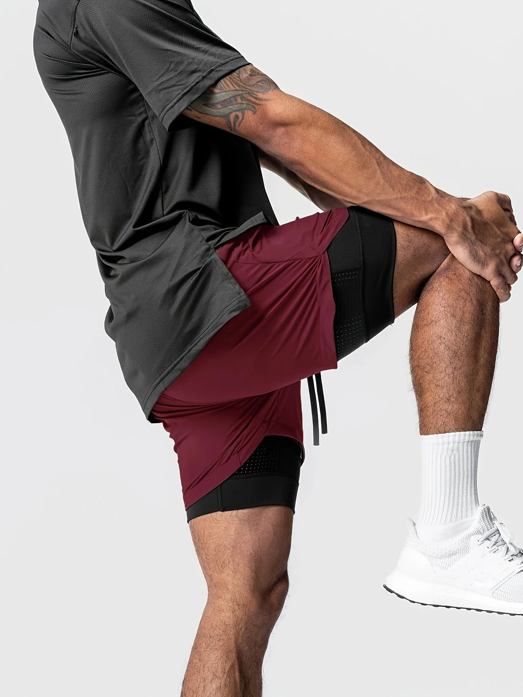 Men’s Double-Layer Sports Shorts
